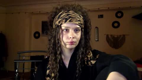 Nina online show from March 23, 2026, 11:42 pm