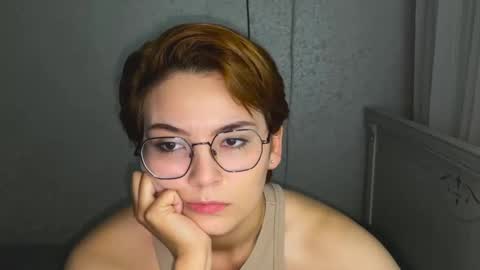 Ksenia online show from September 29, 2025, 2:16 am