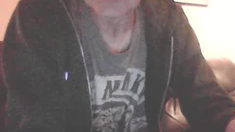 icemandude online show from July 4, 2026, 9:43 pm