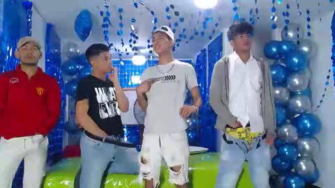 THOMAS AND DAMIAND online show from January 11, 2025, 5:51 pm