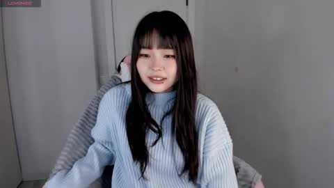 Snapshot of ichigo_o chatting on October 9, 2025, 5:44 pm Hitomi online show from October 9, 2025, 5:44 pm