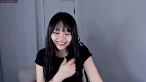 Snapshot of ichigo_o chatting on October 21, 2025, 8:42 pm Hitomi online show from October 21, 2025, 8:42 pm