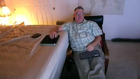 Christopher online show from October 22, 2025, 2:50 pm