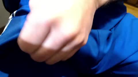 icky_thumps online show from May 15, 2026, 4:52 am