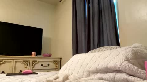 ickybratt online show from January 7, 2026, 3:14 pm