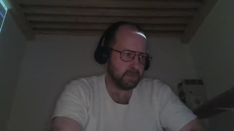 icum4ladies2021 online show from February 8, 2025, 7:04 am