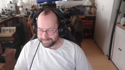 icum4ladies2021 online show from December 20, 2025, 10:22 am