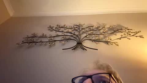 icums4u online show from January 6, 2026, 4:11 pm