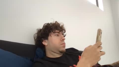 Snapshot of icyninesix chatting on November 21, 2025, 12:43 am icyninesix online show from November 21, 2025, 12:43 am