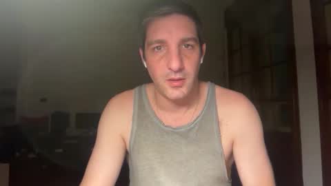 ideebizzarre online show from May 13, 2026, 10:49 pm