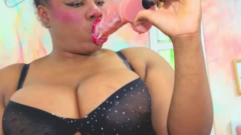 Snapshot of idiris_big chatting on February 28, 2026, 2:29 pm Idiris online show from February 28, 2026, 2:29 pm