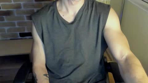 yo online show from October 10, 2025, 8:08 pm