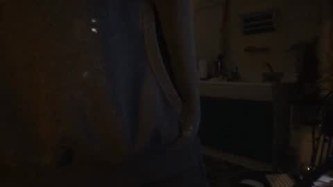 Snapshot of idksohorny chatting on March 8, 2025, 9:39 am idksohorny online show from March 8, 2025, 9:39 am