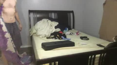 Snapshot of idksohorny chatting on October 12, 2025, 10:31 pm idksohorny online show from October 12, 2025, 10:31 pm