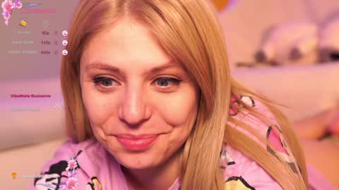 Snapshot of idontlikeguccibelts chatting on February 7, 2025, 5:18 pm Little Flower online show from February 7, 2025, 5:18 pm