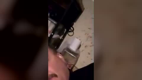 ieatpussy1972 online show from June 14, 2026, 4:42 pm