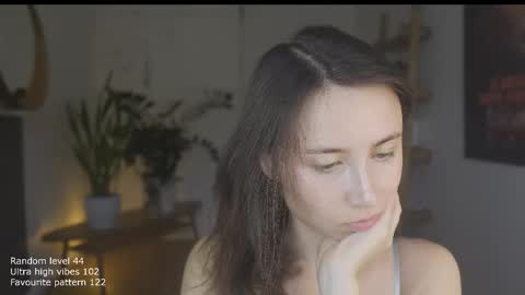 Snapshot of ifyouleave chatting on October 28, 2025, 11:58 am Belle online show from October 28, 2025, 11:58 am