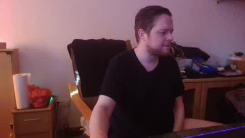 Snapshot of igaveyoupower chatting on March 2, 2026, 8:10 am igaveyoupower online show from March 2, 2026, 8:10 am