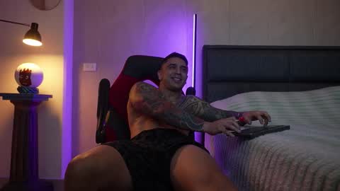 Snapshot of igor_scott chatting on October 31, 2025, 2:12 am Igor scott online show from October 31, 2025, 2:12 am