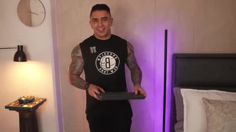 Igor scott online show from February 19, 2026, 1:12 am