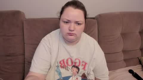 Snapshot of ihaveasecret_ chatting on July 8, 2026, 4:39 am Alice online show from July 8, 2026, 4:39 am