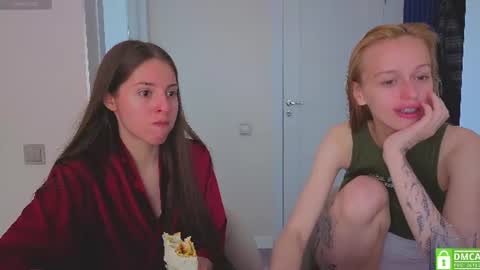 Snapshot of ihavepaws33 chatting on June 23, 2026, 8:34 am Julia and Mira online show from June 23, 2026, 8:34 am