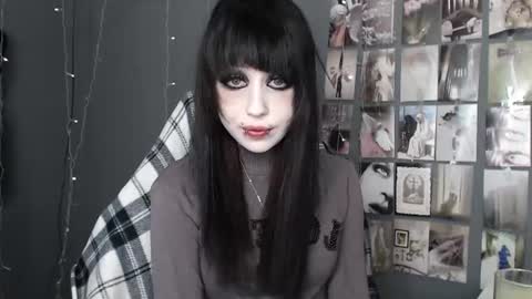 iiiiiiis online show from June 11, 2026, 6:00 am