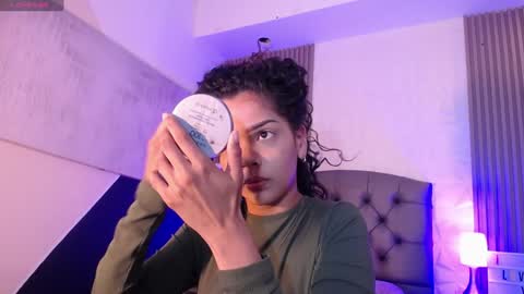 Snapshot of iisabella_smith_ chatting on January 27, 2025, 9:00 pm Isa online show from January 27, 2025, 9:00 pm