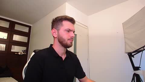 Snapshot of ikergale chatting on November 6, 2025, 6:14 am IkerGale online show from November 6, 2025, 6:14 am