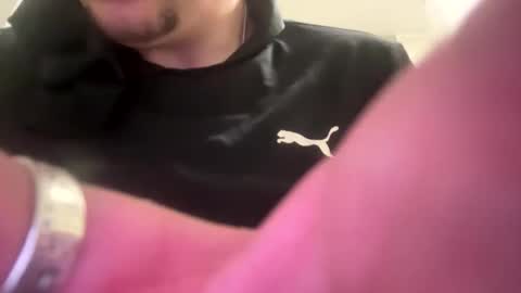 iknowuslut online show from March 28, 2026, 1:54 pm