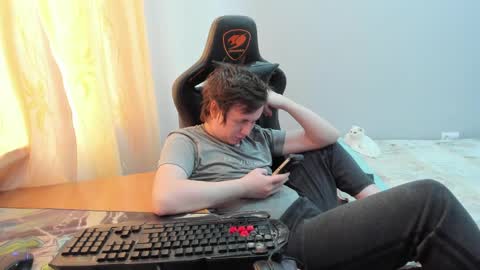 iliaskris online show from March 21, 2026, 8:08 am