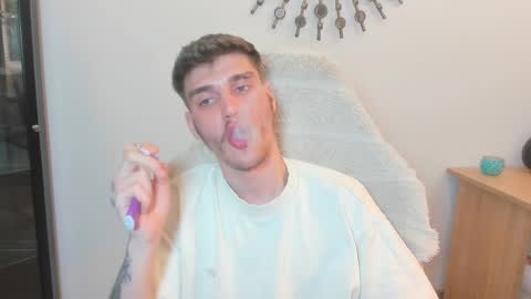 D-Illusion online show from March 13, 2026, 6:47 pm