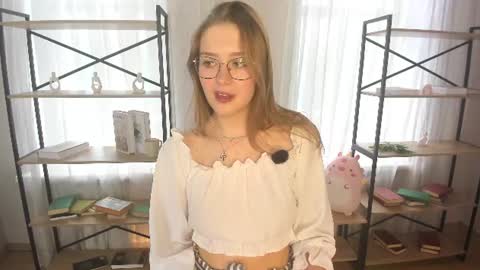 Ilona online show from June 16, 2026, 7:11 am