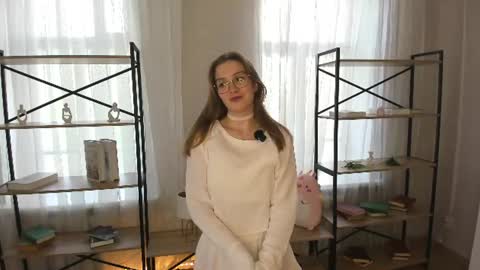 Ilona online show from June 28, 2026, 7:03 am
