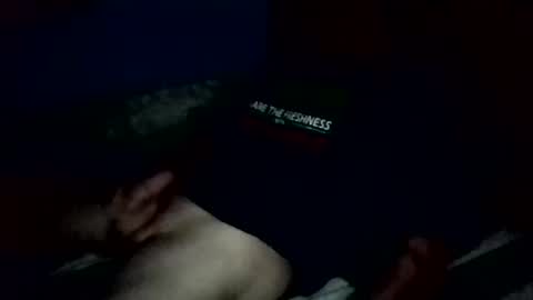 iloveitall86 online show from January 2, 2025, 1:51 pm