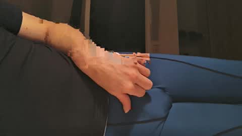 Snapshot of ilovesquirterz1 chatting on December 18, 2024, 5:26 am Ilovesquirterz1 online show from December 18, 2024, 5:26 am