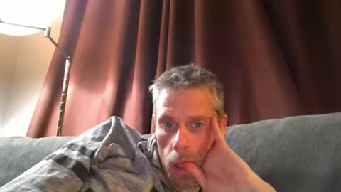 Snapshot of ilovesquirterz1 chatting on February 6, 2025, 7:35 am Ilovesquirterz1 online show from February 6, 2025, 7:35 am