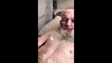 iluvnaughtypartygirls online show from April 12, 2026, 11:04 am