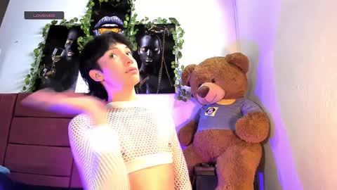 Snapshot of im_crisvega88 chatting on December 3, 2024, 2:25 am criss online show from December 3, 2024, 2:25 am