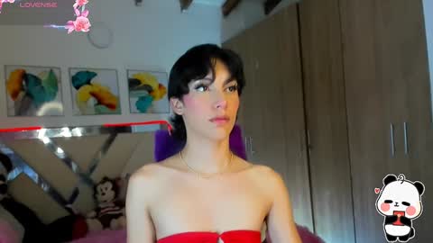 Snapshot of im_crisvega88 chatting on January 8, 2025, 11:43 am criss online show from January 8, 2025, 11:43 am