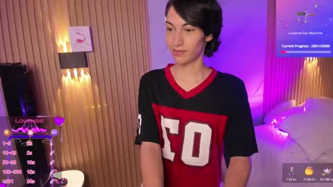 Snapshot of im_crisvega88 chatting on March 7, 2025, 9:59 pm criss online show from March 7, 2025, 9:59 pm