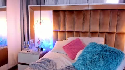 Snapshot of im_garu chatting on January 14, 2025, 2:53 pm Anna online show from January 14, 2025, 2:53 pm