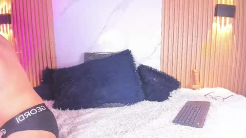 im_kaistorm online show from October 27, 2025, 3:21 am