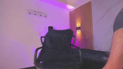 im_kaistorm online show from November 2, 2025, 3:09 am