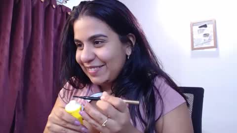 im madissonwell online show from September 25, 2025, 12:47 am