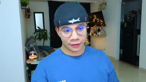 Snapshot of im_marco chatting on November 26, 2025, 2:56 am Marco online show from November 26, 2025, 2:56 am