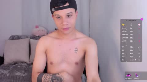 Snapshot of im_marco chatting on December 16, 2025, 10:37 pm Marco online show from December 16, 2025, 10:37 pm