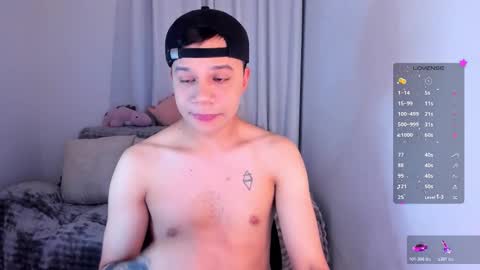 Snapshot of im_marco chatting on December 23, 2025, 2:20 am Marco online show from December 23, 2025, 2:20 am