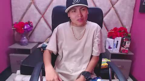 Snapshot of im_mathias chatting on February 15, 2025, 2:47 am mathias online show from February 15, 2025, 2:47 am