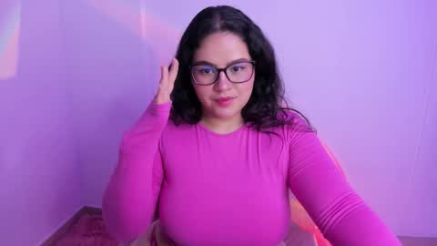 Snapshot of im_meii chatting on September 23, 2025, 11:30 pm mei mei uwu online show from September 23, 2025, 11:30 pm